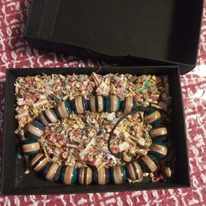 Red Bracelet photo review